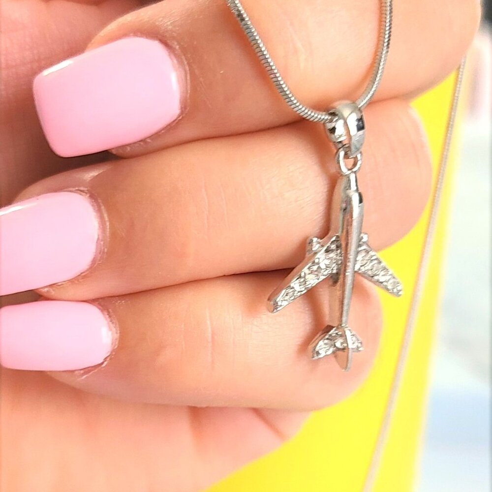 Flight attendant Pendant Necklace/Aviation Jewelry/Pilot Charm Pendant/Jet Gift - Picture 6 of 16